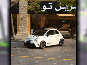 Fiat  595  Abarth Competizione  2020  Automatic  140,130 Km  3 Cylinder  Front Wheel Drive (FWD)  Hatchback  White