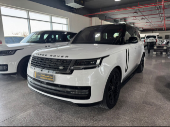 Land Rover  Range Rover  HSE  2023  Automatic  39,000 Km  6 Cylinder  Four Wheel Drive (4WD)  SUV  White  With Warranty