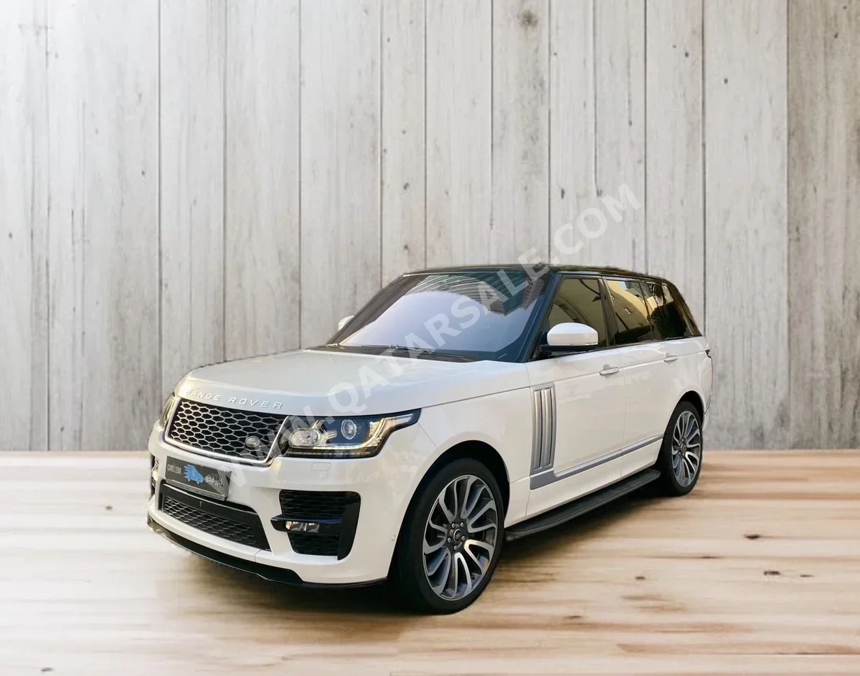 Land Rover  Range Rover  Vogue  Autobiography  2017  Automatic  90,000 Km  8 Cylinder  Four Wheel Drive (4WD)  SUV  White