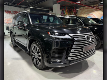 Lexus  LX  600 Luxury  2023  Automatic  5,700 Km  6 Cylinder  All Wheel Drive (AWD)  SUV  Black  With Warranty