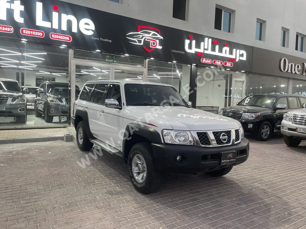Nissan  Patrol  GL  2019  Automatic  148,000 Km  8 Cylinder  Four Wheel Drive (4WD)  Sedan  White