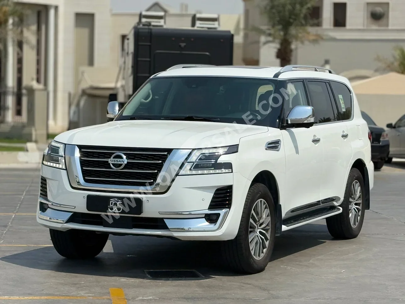 Nissan  Patrol  Platinum  2020  Automatic  121,000 Km  6 Cylinder  Four Wheel Drive (4WD)  SUV  White