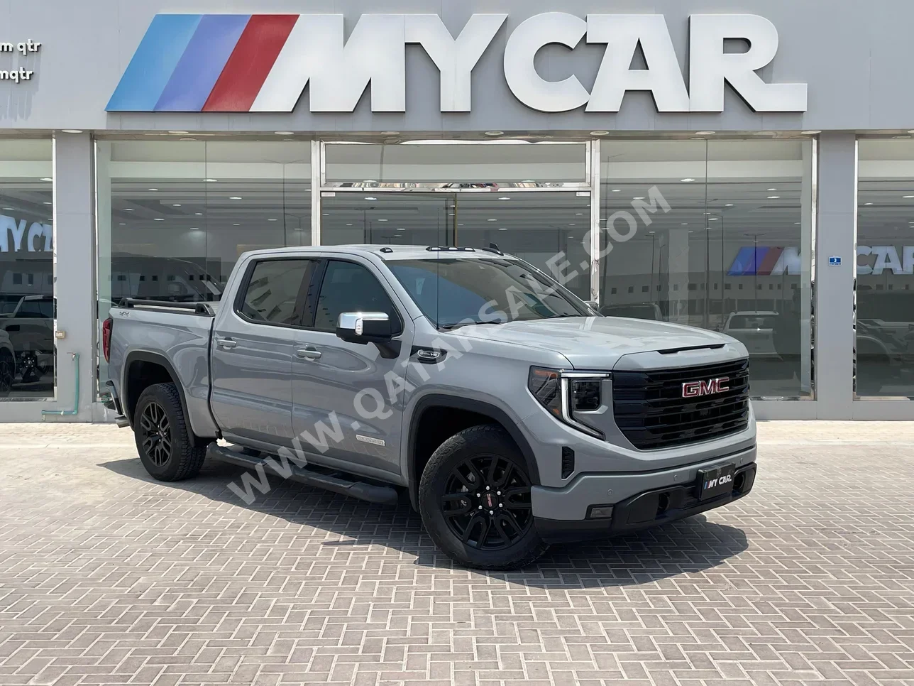 GMC  Sierra  Elevation  2024  Automatic  18,000 Km  8 Cylinder  Four Wheel Drive (4WD)  Pick Up  Gray  With Warranty