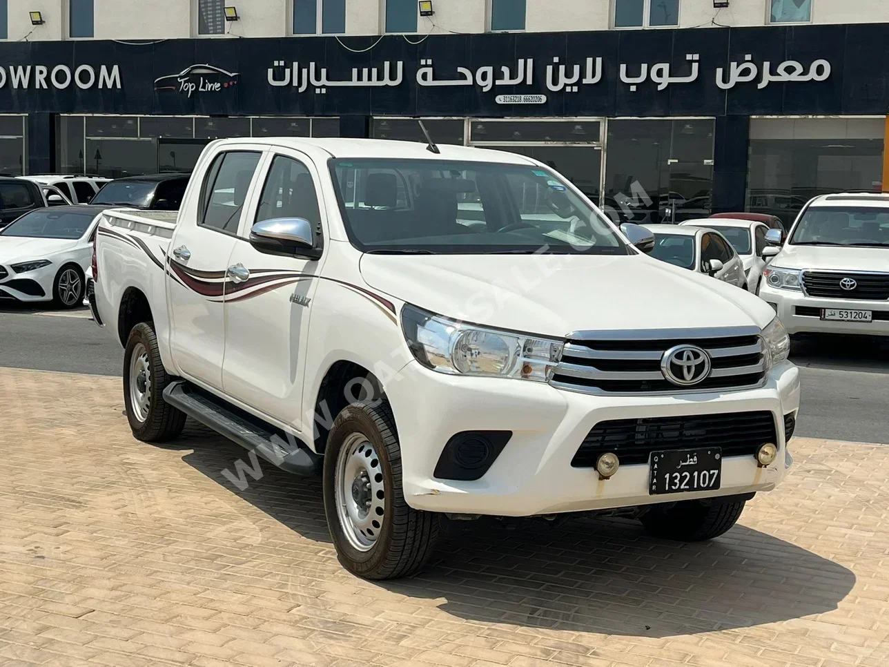 Toyota  Hilux  2019  Automatic  127,000 Km  4 Cylinder  Four Wheel Drive (4WD)  Pick Up  White
