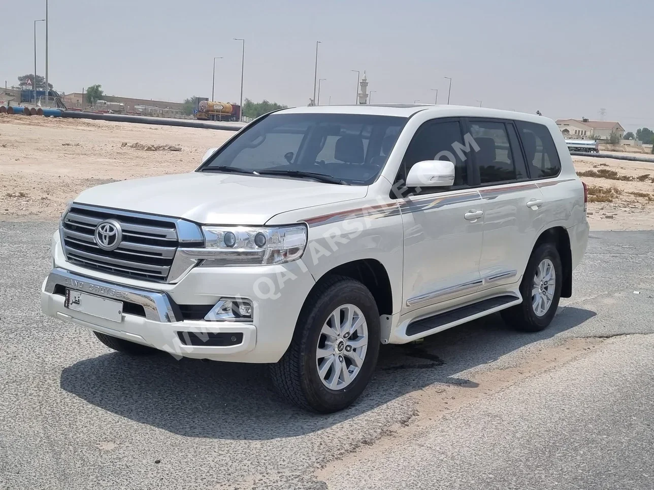 Toyota  Land Cruiser  GXR  2021  Automatic  64,000 Km  6 Cylinder  Four Wheel Drive (4WD)  SUV  White