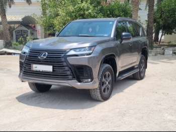 Lexus  LX  600 Overtrail  2025  Automatic  8,000 Km  6 Cylinder  Four Wheel Drive (4WD)  SUV  Gray  With Warranty