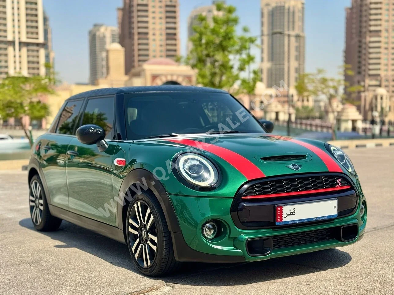 ميني  كوبر  اس  2021  اوتوماتيك  57,000 كم  4 سلندر  سحب امامي  هاتشباك  أخضر