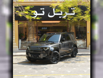 Land Rover  Defender  110 Urban Edition  2025  Automatic  18,700 Km  6 Cylinder  Four Wheel Drive (4WD)  SUV  Gray  With Warranty