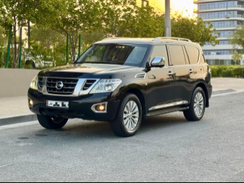 Nissan  Patrol  Platinum  2017  Automatic  169,000 Km  8 Cylinder  Four Wheel Drive (4WD)  SUV  Black
