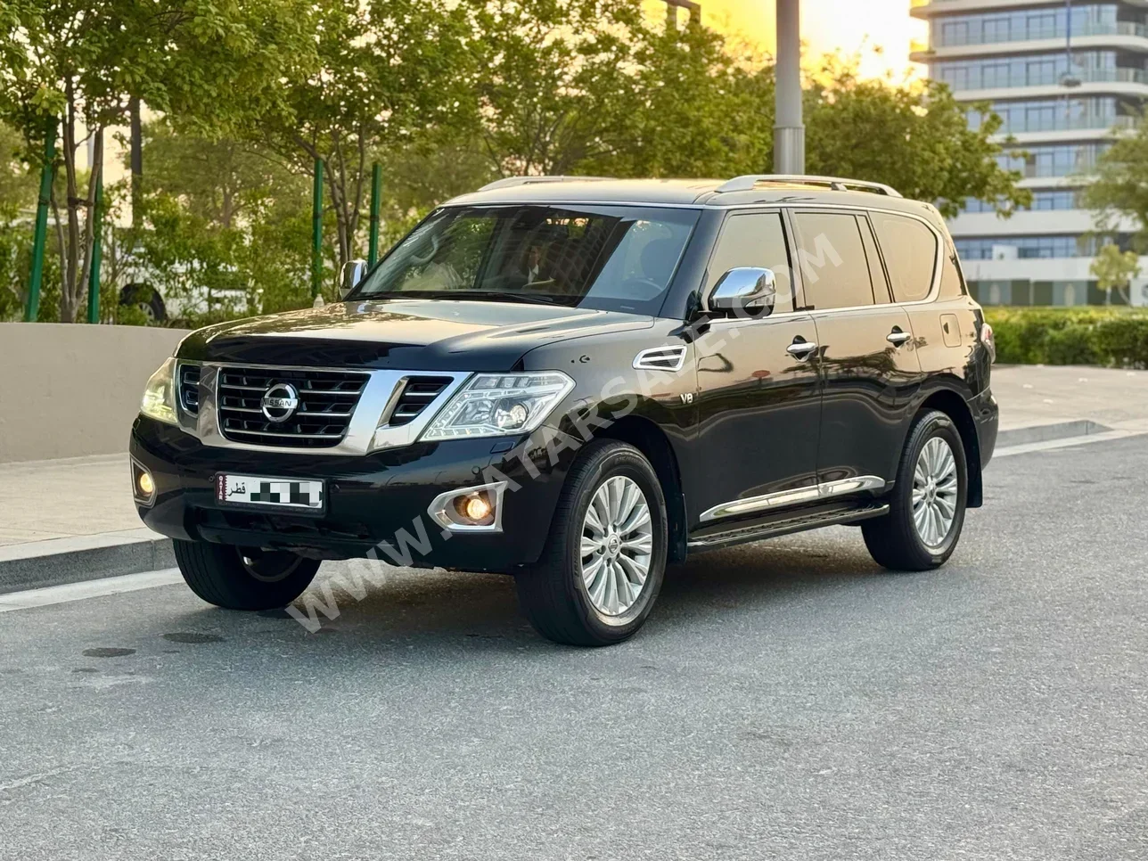 Nissan  Patrol  Platinum  2017  Automatic  169,000 Km  8 Cylinder  Four Wheel Drive (4WD)  SUV  Black
