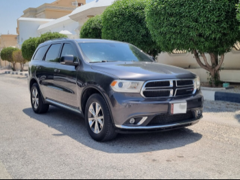 Dodge  Durango  Limited  2016  Automatic  84,000 Km  6 Cylinder  Four Wheel Drive (4WD)  SUV  Gray