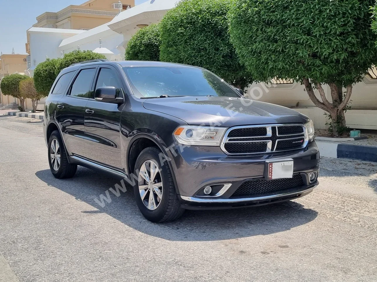 Dodge  Durango  Limited  2016  Automatic  84,000 Km  6 Cylinder  Four Wheel Drive (4WD)  SUV  Gray