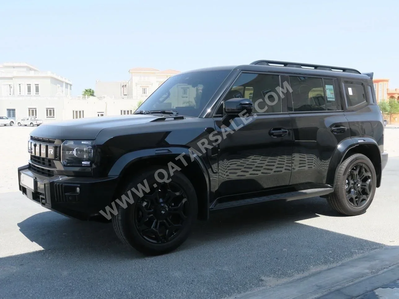 Jetour  T2  Luxury  2025  Automatic  3,600 Km  4 Cylinder  Four Wheel Drive (4WD)  SUV  Black  With Warranty