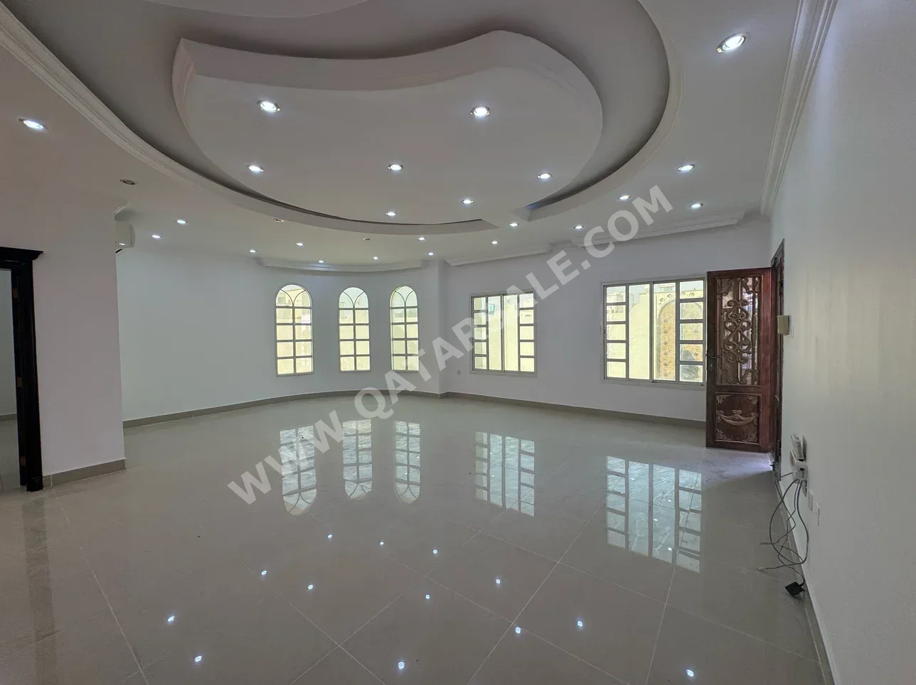 Family Residential  - Not Furnished  - Al Khor  - Al Khor  - 7 Bedrooms