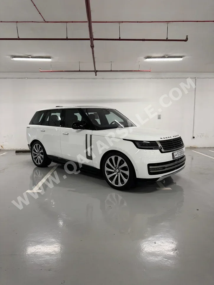 Land Rover  Range Rover  Vogue HSE  2023  Automatic  16,000 Km  6 Cylinder  Four Wheel Drive (4WD)  SUV  White  With Warranty
