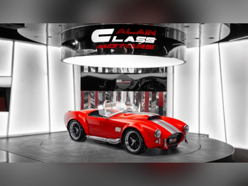 فورد  شيلبي  كوبرا ام كي 3 سوبرفورمانس  1965  عادي  8,200 كم  8 سلندر  دفع خلفي  كلاسك  أحمر