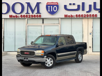 جي ام سي  سوبربان  2005  اوتوماتيك  48,000 كم  8 سلندر  دفع رباعي  بيكب  أزرق غامق