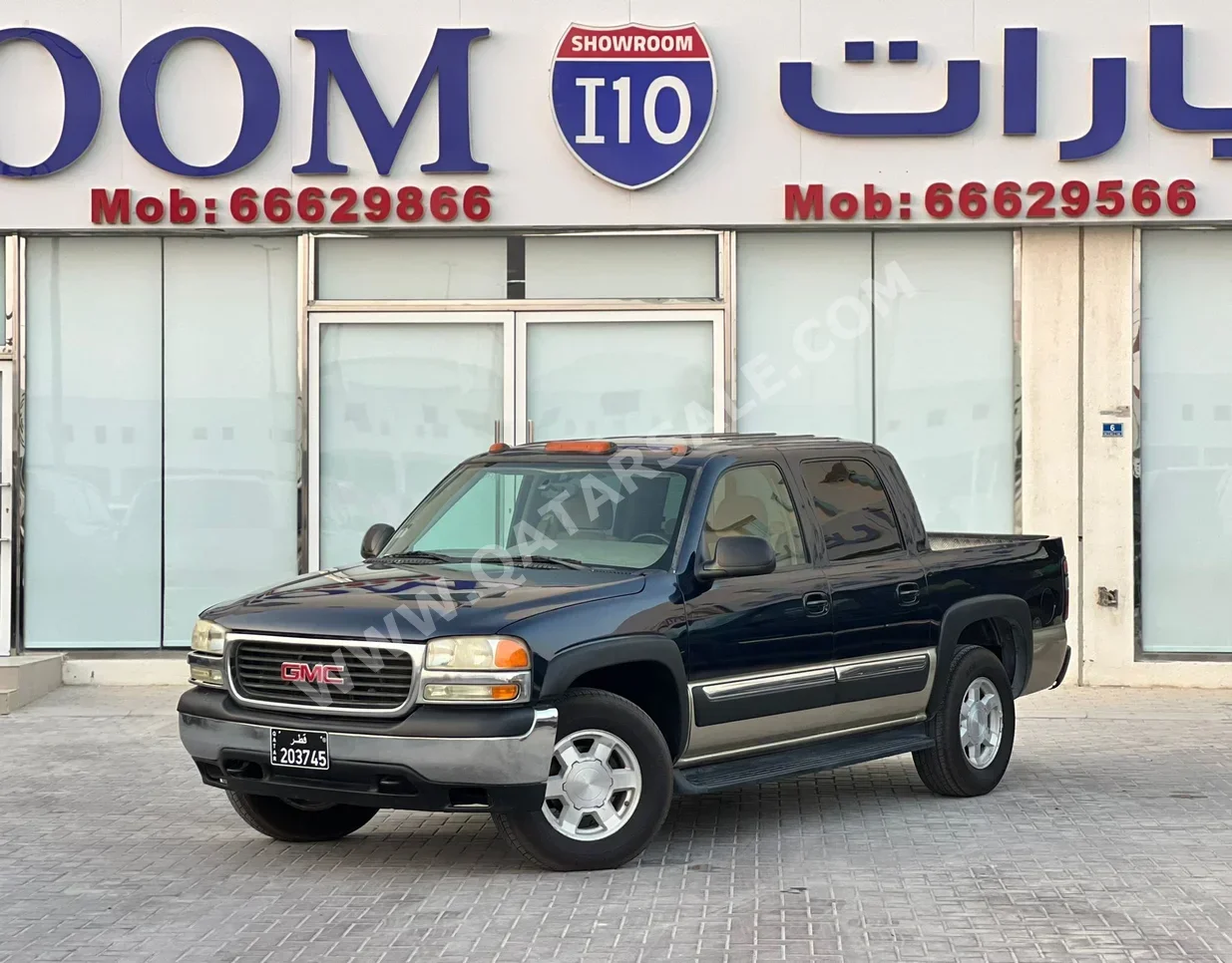 جي ام سي  سوبربان  2005  اوتوماتيك  48,000 كم  8 سلندر  دفع رباعي  بيكب  أزرق غامق