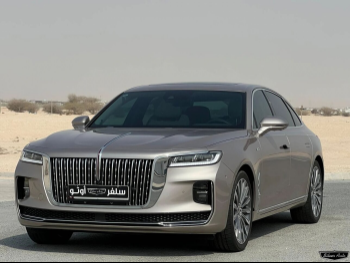 Hongqi  H9  2022  Automatic  12,000 Km  6 Cylinder  All Wheel Drive (AWD)  Sedan  Bronze  With Warranty