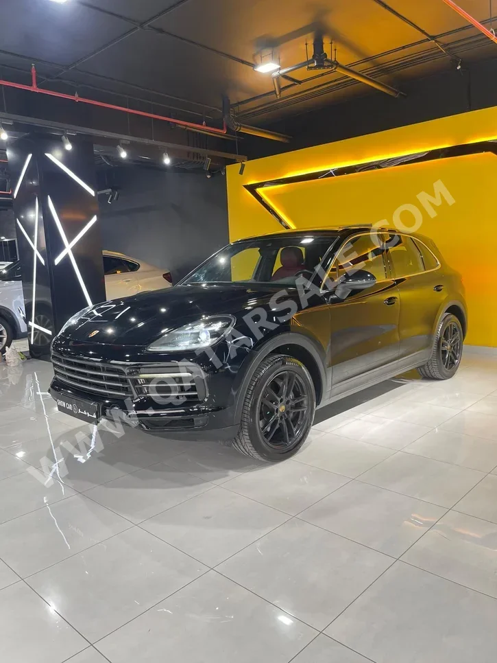 Porsche  Cayenne  2019  Automatic  98,000 Km  6 Cylinder  Four Wheel Drive (4WD)  SUV  Black