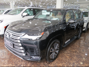 Lexus  LX  600 Luxury  2025  Automatic  0 Km  6 Cylinder  Four Wheel Drive (4WD)  SUV  Black  With Warranty