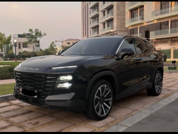 Jetour  Dashing  Flag Ship  2024  Automatic  48,000 Km  4 Cylinder  All Wheel Drive (AWD)  SUV  Black  With Warranty