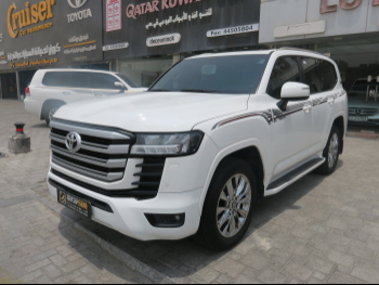 Toyota  Land Cruiser  GXR Twin Turbo  2022  Automatic  140,000 Km  6 Cylinder  Four Wheel Drive (4WD)  SUV  White