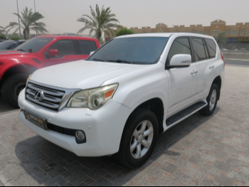 Lexus  GX  460  2012  Automatic  154,000 Km  8 Cylinder  Four Wheel Drive (4WD)  SUV  White