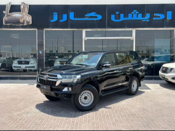 تويوتا  لاند كروزر  جي اكس ار  2020  اوتوماتيك  131,000 كم  8 سلندر  دفع رباعي  اس يو في  أسود