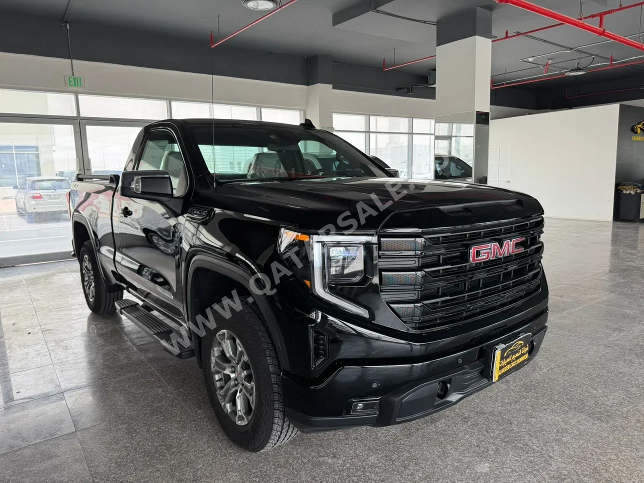 GMC  Sierra  Elevation  2024  Automatic  2,500 Km  8 Cylinder  Four Wheel Drive (4WD)  Pick Up  Black  With Warranty