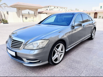 Mercedes-Benz  S-Class  350  2010  Automatic  91,116 Km  6 Cylinder  Rear Wheel Drive (RWD)  Sedan  Gray
