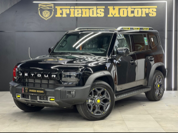 Jetour  T2  Luxury  2025  Automatic  0 Km  4 Cylinder  Four Wheel Drive (4WD)  SUV  Black  With Warranty