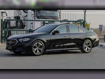 Mercedes-Benz  E-Class  200  2025  Automatic  0 Km  4 Cylinder  Rear Wheel Drive (RWD)  Sedan  Black Matte