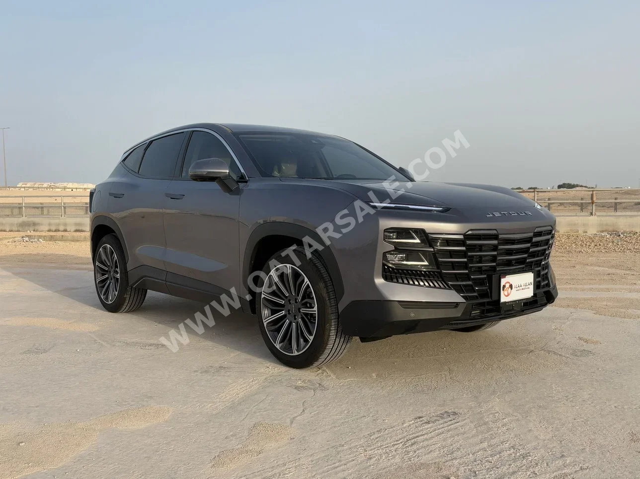 Jetour  Dashing  2024  Automatic  0 Km  4 Cylinder  Front Wheel Drive (FWD)  SUV  Gray  With Warranty