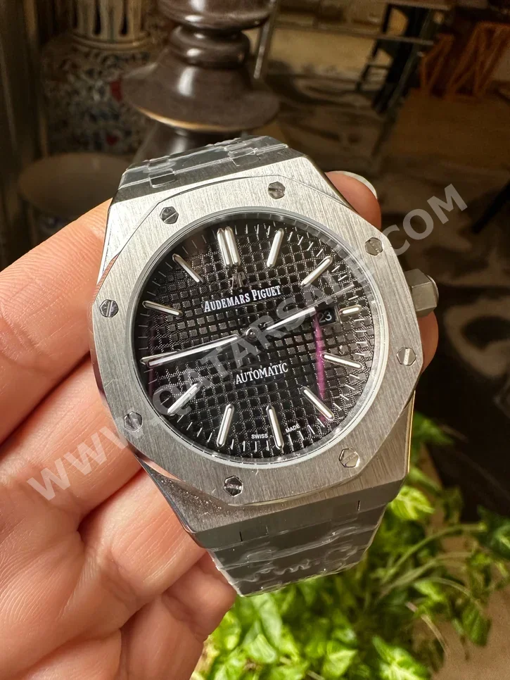 Watches - Audemars Piguet  - Analogue Watches  - Black  - Men Watches