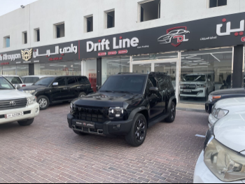 Jetour  T2  Luxury  2025  Automatic  23,000 Km  4 Cylinder  Four Wheel Drive (4WD)  SUV  Black  With Warranty