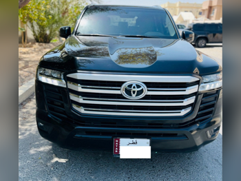 Toyota  Land Cruiser  GXR Twin Turbo  2024  Automatic  29,000 Km  6 Cylinder  Four Wheel Drive (4WD)  SUV  Black  With Warranty