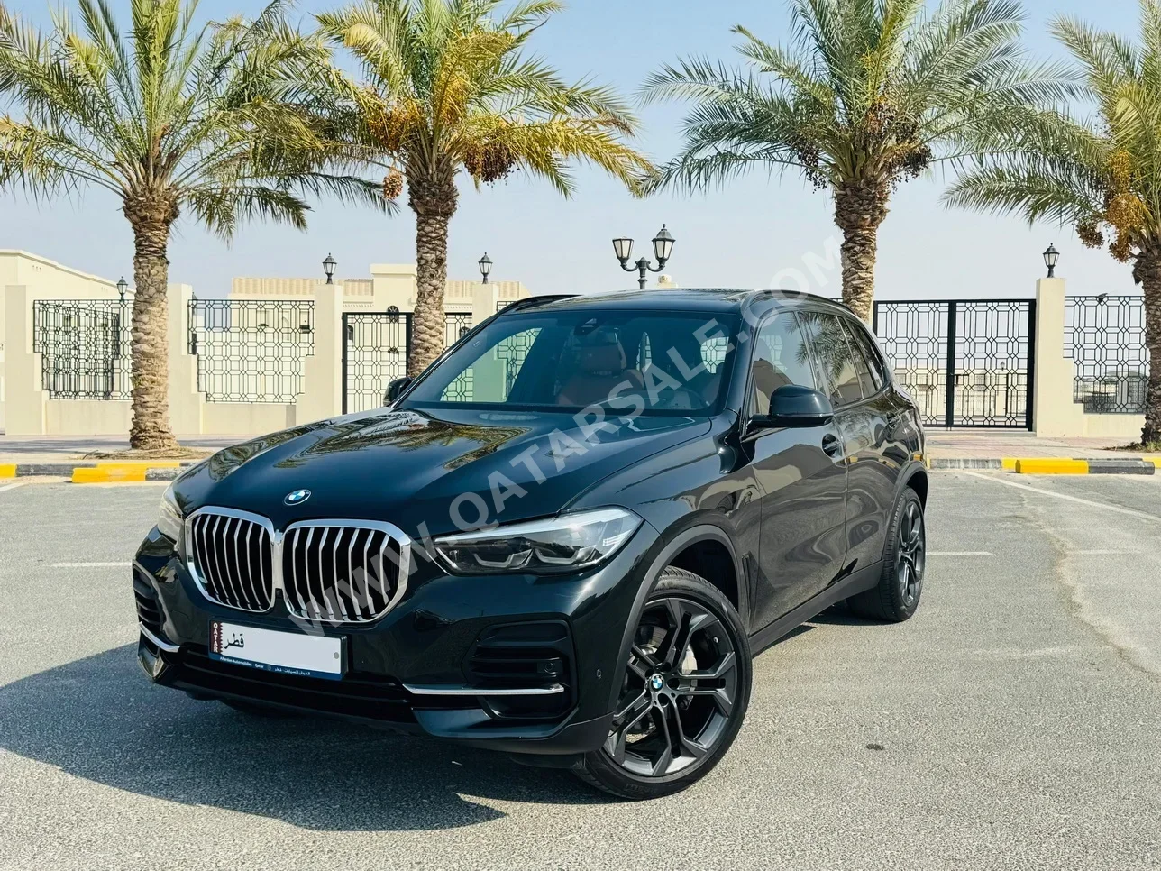 BMW  X-Series  X5  2023  Automatic  80,000 Km  6 Cylinder  Four Wheel Drive (4WD)  SUV  Black  With Warranty