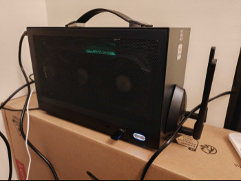 Gaming PC - AMD Ryzen 7  - AMD  - AMD/ ATI  - Radeon VII  - 32 GB -  32 GB(2x16)  / DDR 4 - SSD :  2 TB - HDD :  Not Installed  2023