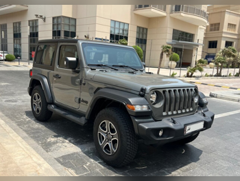 Jeep  Wrangler  Sport  2023  Automatic  16,000 Km  6 Cylinder  Four Wheel Drive (4WD)  SUV  Gray and Black