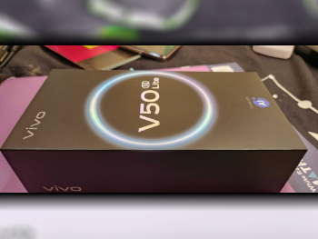 Mobile Phones Vivo  - V  - 29  - Gold  - 16 GB