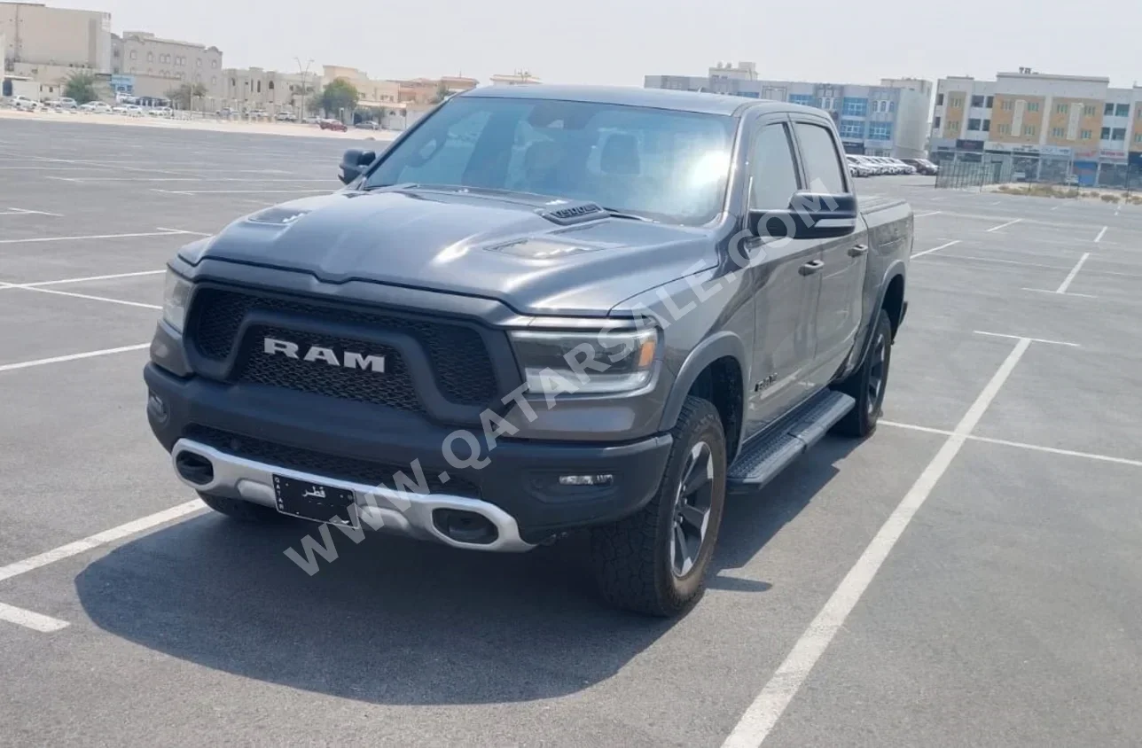 Dodge  Ram  1500  2022  Automatic  51,000 Km  8 Cylinder  Four Wheel Drive (4WD)  Pick Up  Gray  With Warranty
