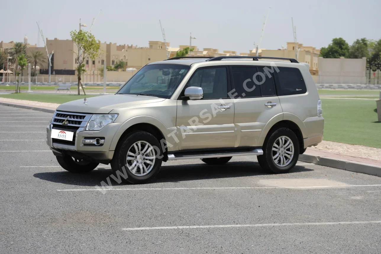 Mitsubishi  Pajero  GLS  2015  Automatic  139,000 Km  6 Cylinder  Four Wheel Drive (4WD)  SUV  Light Gold