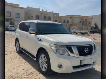 Nissan  Patrol  LE Platinum  2010  Automatic  330,000 Km  8 Cylinder  Four Wheel Drive (4WD)  SUV  White