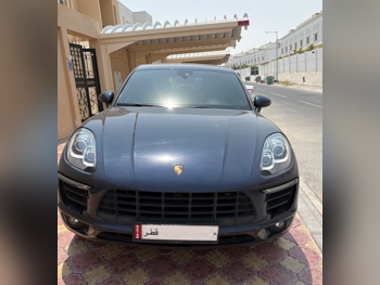 Porsche  Macan  2018  Automatic  110,043 Km  4 Cylinder  Four Wheel Drive (4WD)  SUV  Blue
