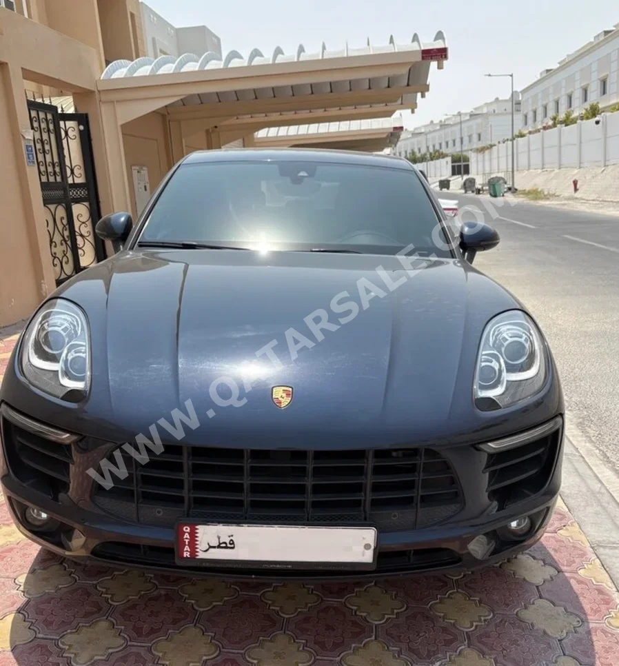 بورش  ماكان  2018  اوتوماتيك  110,043 كم  4 سلندر  دفع رباعي  اس يو في  ازرق