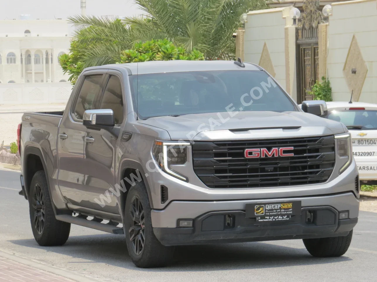 GMC  Sierra  Elevation  2023  Automatic  28,000 Km  8 Cylinder  Four Wheel Drive (4WD)  Pick Up  Gray  With Warranty