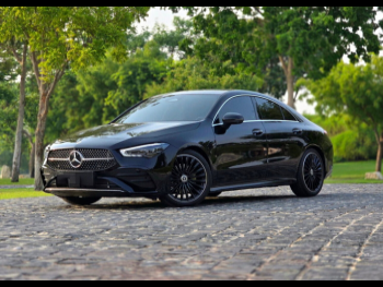 Mercedes-Benz  CLA  200  2025  Automatic  5,900 Km  4 Cylinder  Rear Wheel Drive (RWD)  Sedan  Black  With Warranty
