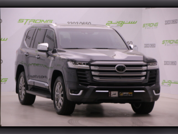 Toyota  Land Cruiser  VXR Twin Turbo  2024  Automatic  40,000 Km  6 Cylinder  Four Wheel Drive (4WD)  SUV  Gray  With Warranty