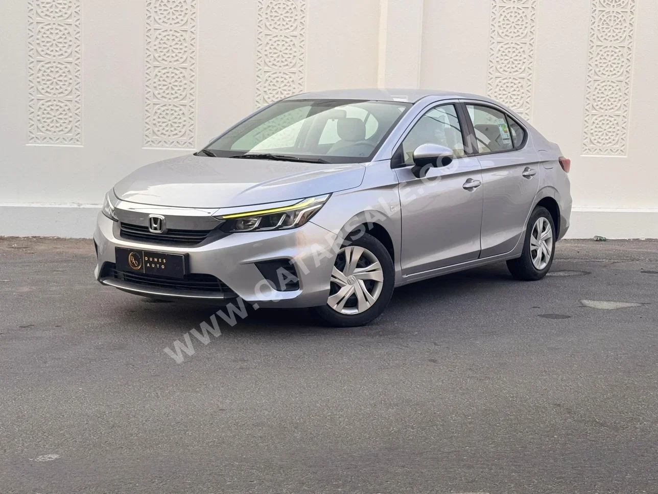 Honda  City  2022  Automatic  91,822 Km  4 Cylinder  Front Wheel Drive (FWD)  Sedan  Gray